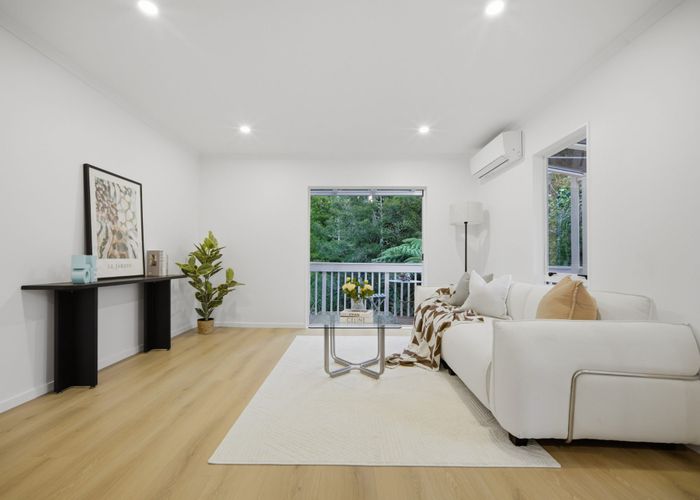  at 2/26 Anne McLean Drive, Bayview, North Shore City, Auckland