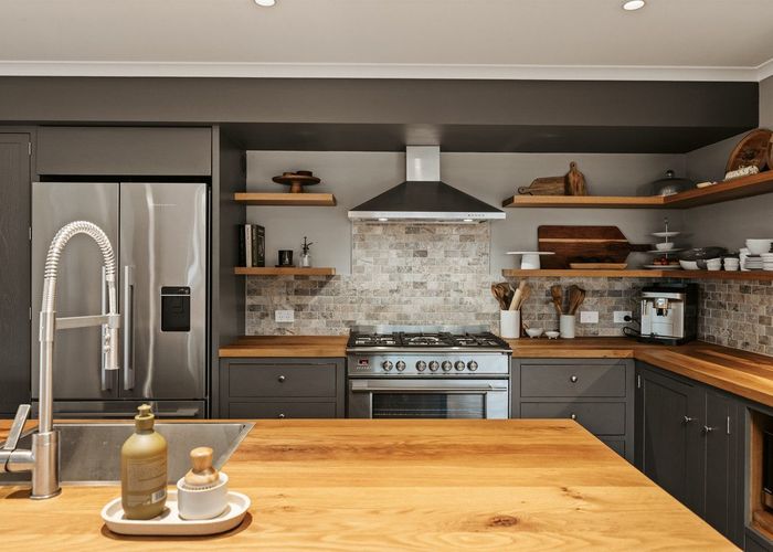  at 26 Valley View, Bethlehem, Tauranga, Bay Of Plenty