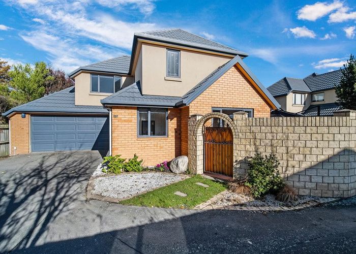  at 32A Berkshire Drive, Avonhead, Christchurch