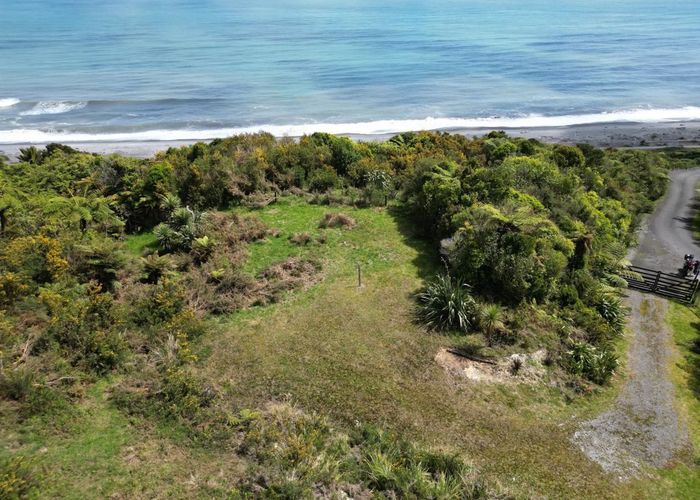  at 332A North Beach Road, Point Elizabeth, Greymouth