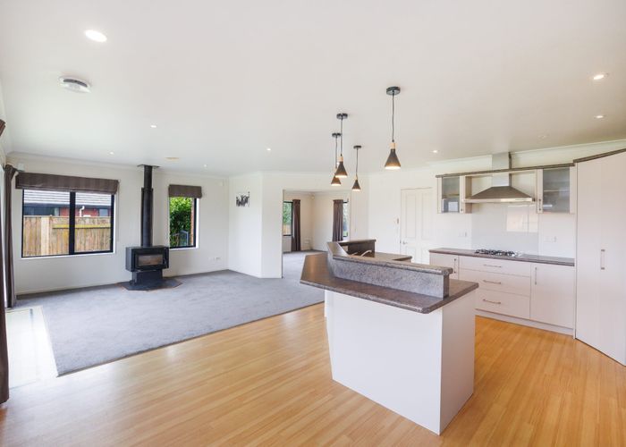  at 186 Pacific Drive, Fitzherbert, Palmerston North, Manawatu / Whanganui