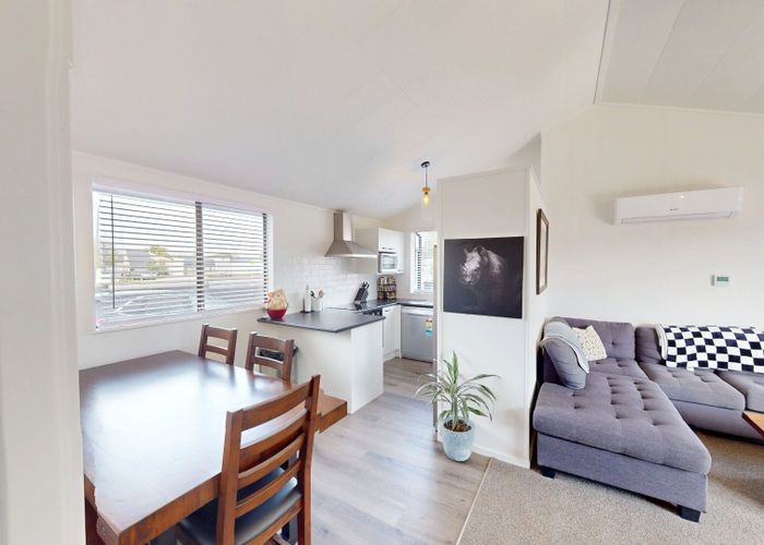  at 685b Pioneer Highway, Awapuni, Palmerston North, Manawatu / Whanganui