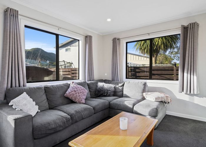  at 9 Laredo Grove, Totara Park, Upper Hutt, Wellington