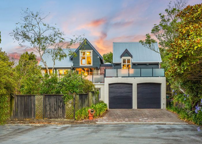  at 5 Newnham Court, Tawa, Wellington