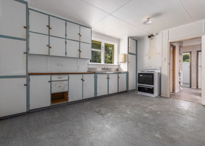  at 37 Durham Street, Cannons Creek, Porirua, Wellington