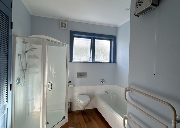  at 51 Rotherham Terrace, Miramar, Wellington