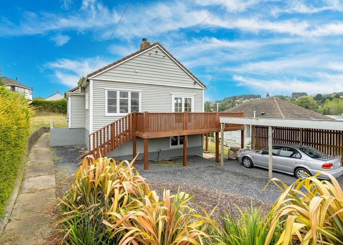  at 7 Edinburgh Street, Green Island, Dunedin