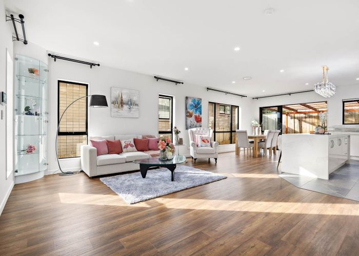  at 6 Tims Crescent, Flat Bush, Auckland