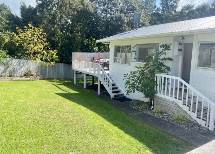  at 9A Cedar Terrace, Stanmore Bay, Whangaparaoa