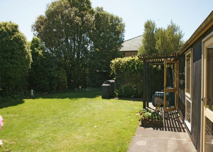  at 2/20A STUDHOLME STREET, Somerfield, Christchurch