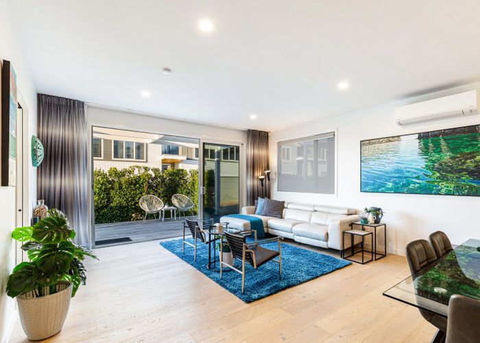  at 1 The Bays Rise, Murrays Bay, Auckland