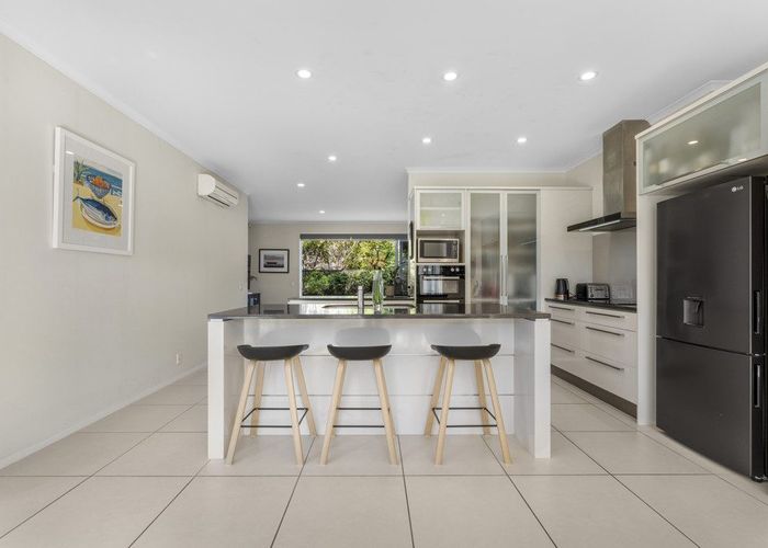  at 8 Emilia Nixon Lane, Stonefields, Auckland City, Auckland