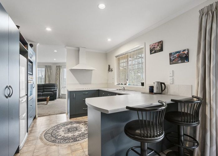  at 41 Village Park Drive, Welcome Bay, Tauranga, Bay Of Plenty