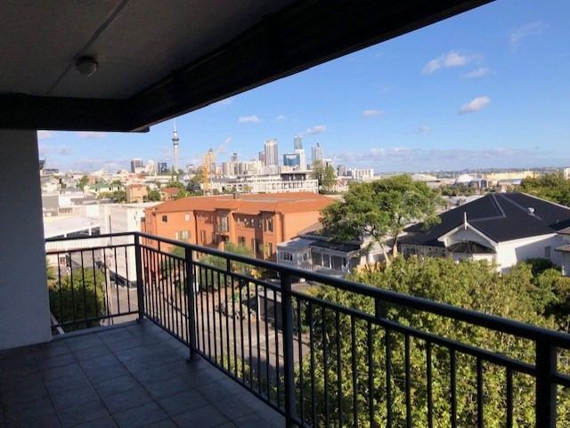  at 2D/28 Stanwell Street, Parnell, Auckland City, Auckland