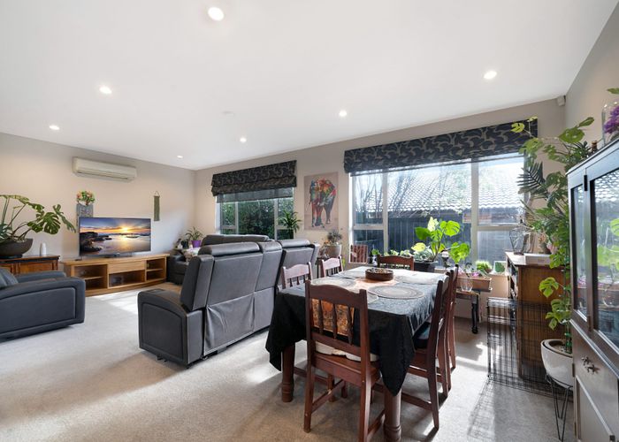  at 79 Westgate Drive, Massey, Waitakere City, Auckland