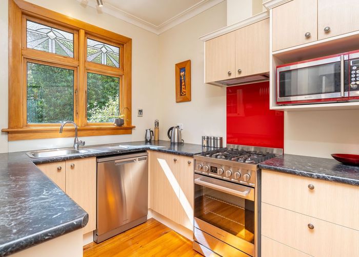  at 10 Franklin Street, Dalmore, Dunedin