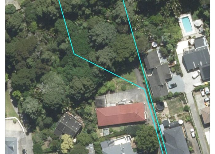 at 16B  Moore Street, Hillcrest, North Shore City, Auckland