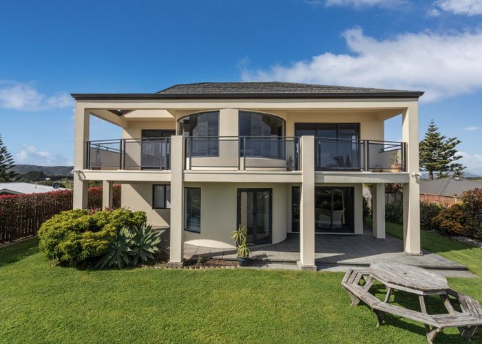  at 11 Island View Heights, Coastlands, Whakatane, Bay Of Plenty