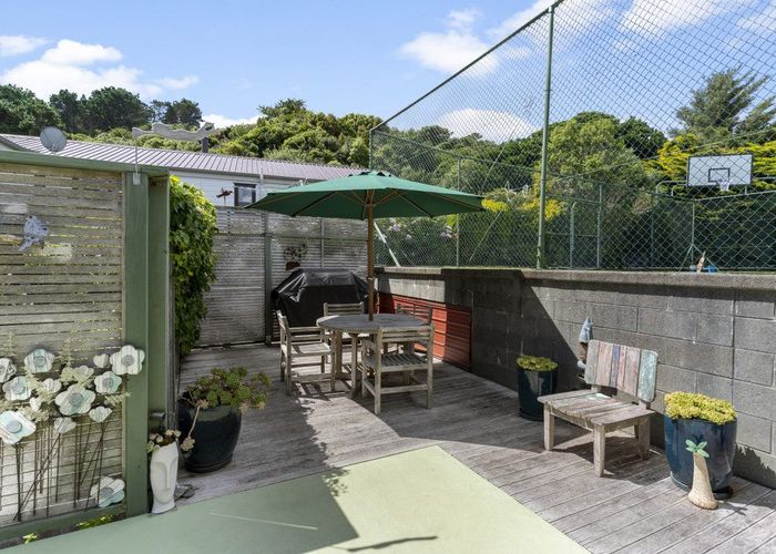  at 46 David Crescent, Karori, Wellington