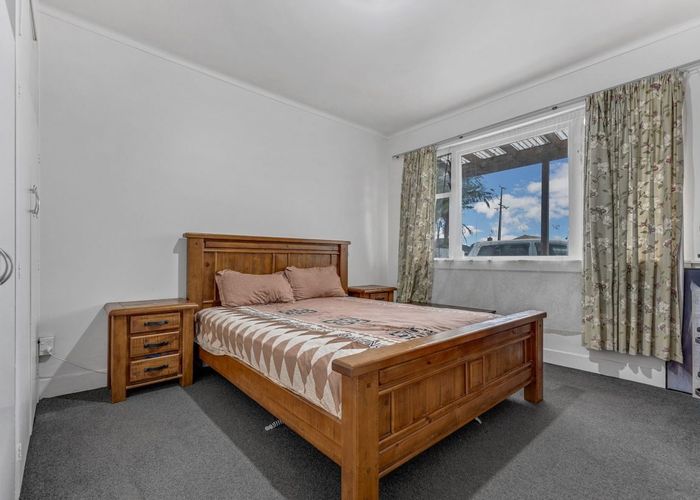  at 1/131 Carruth Road, Papatoetoe, Auckland