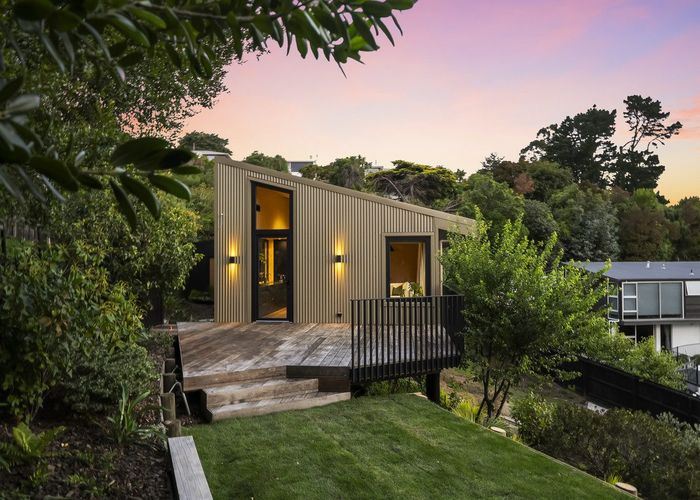  at 4 Pentre Terrace, Cashmere, Christchurch City, Canterbury