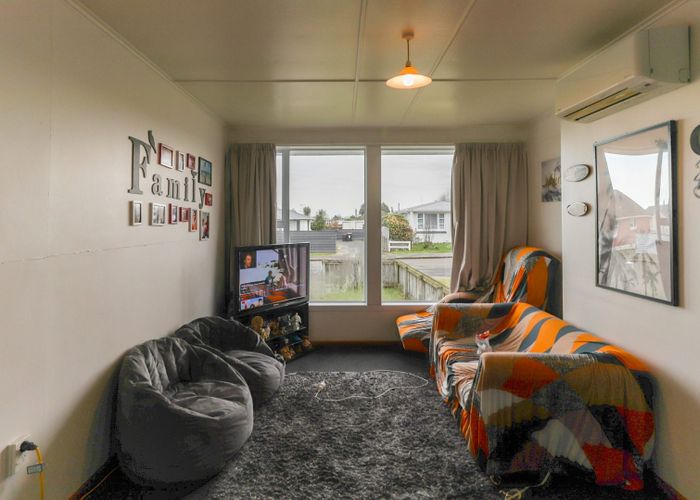  at 8 Manapouri Street, Strathern, Invercargill, Southland
