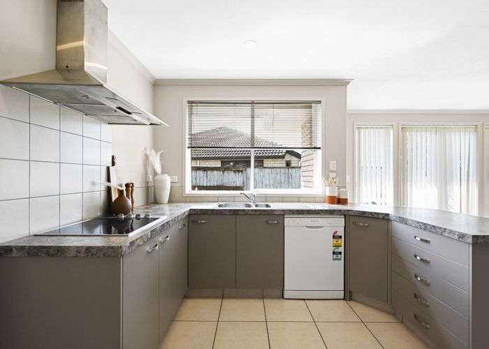  at 12 Savannah Place, Rototuna North, Hamilton