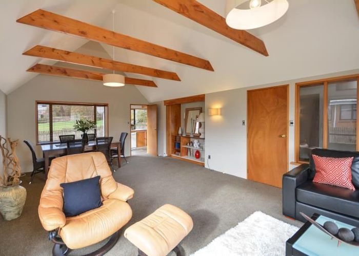  at 54 Kinmont Crescent, Kinmont Park, Dunedin, Otago