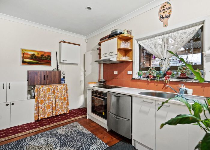  at 49 Kautami Avenue, Papatoetoe, Manukau City, Auckland