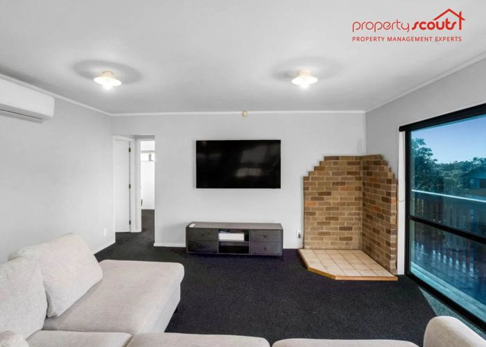 at 59 Reynella Drive, Massey, Waitakere City, Auckland