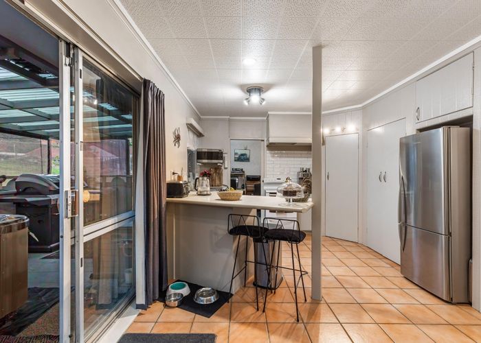  at 16 Ribblesdale Road, Henderson, Waitakere City, Auckland