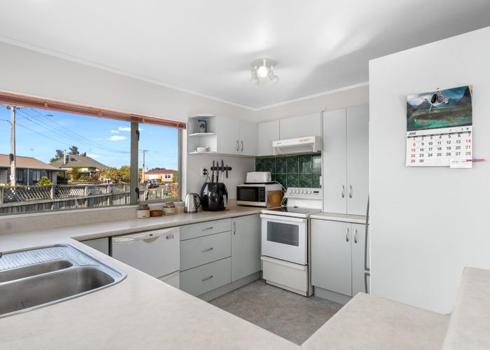  at 15A Sinclair Street, Greerton, Tauranga, Bay Of Plenty