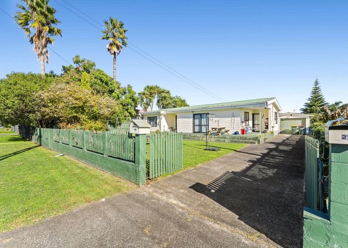  at 21 & 23 Smiths Avenue, Papakura, Papakura, Auckland
