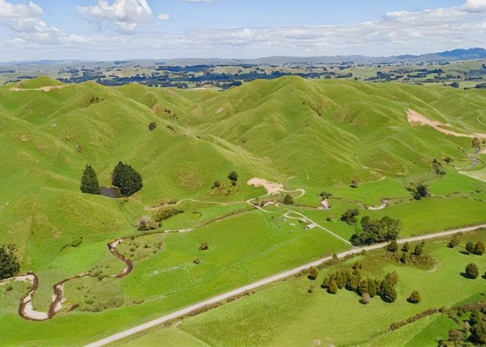  at Mangaraupiu Road, Eketahuna, Tararua, Manawatu / Whanganui