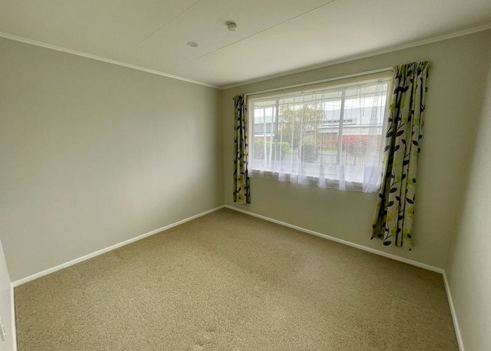  at 44 MacDonald Road, Glenview, Hamilton