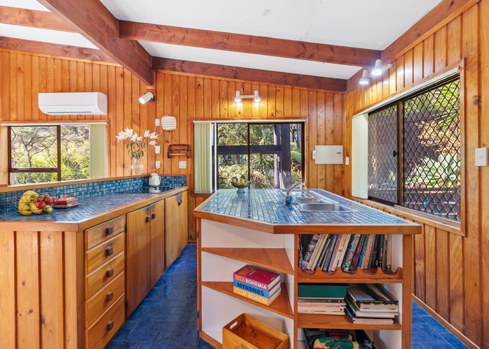  at 10 Crescent Road East, Ostend, Waiheke Island