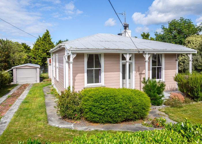  at 6 Hayward Street, Featherston, Featherston