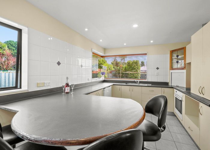  at 2336 South Road, Okato