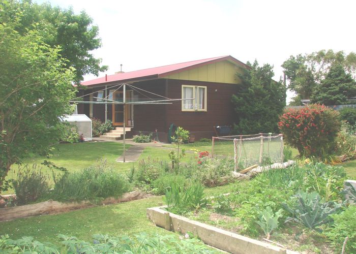  at 8 Shetland Place, Westbrook, Palmerston North