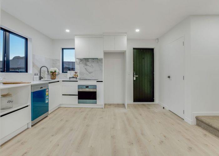  at 7/19 Calvert Avenue, Mangere East, Manukau City, Auckland