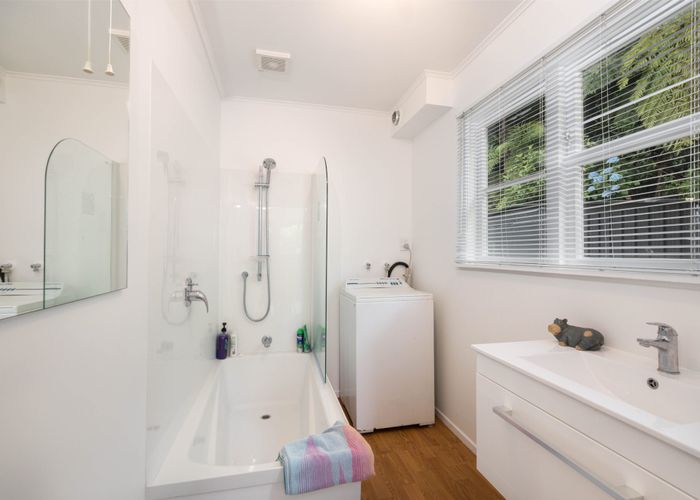  at 34 Lyndhurst Road, Tawa, Wellington, Wellington