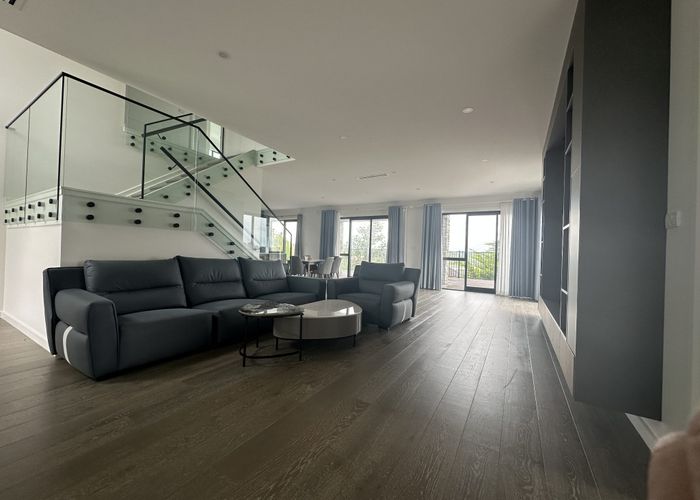  at 2 Anehu Place, Greenhithe, North Shore City, Auckland