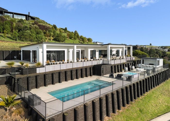  at 42 Oceana Drive, Welcome Bay, Tauranga, Bay Of Plenty