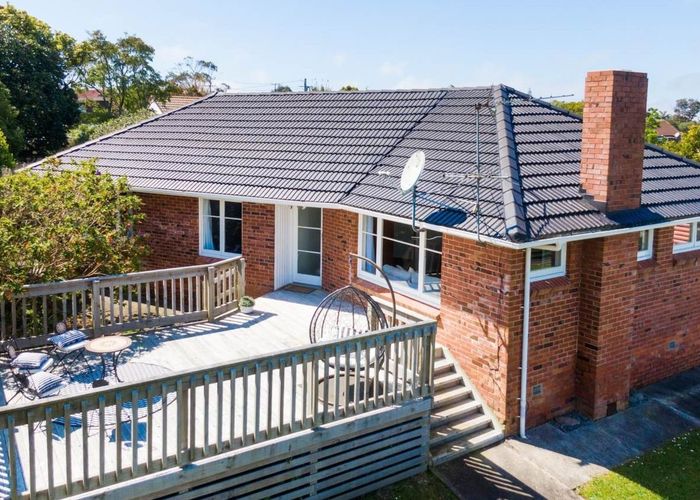  at 51 Ramillies Place, Glenfield, Auckland