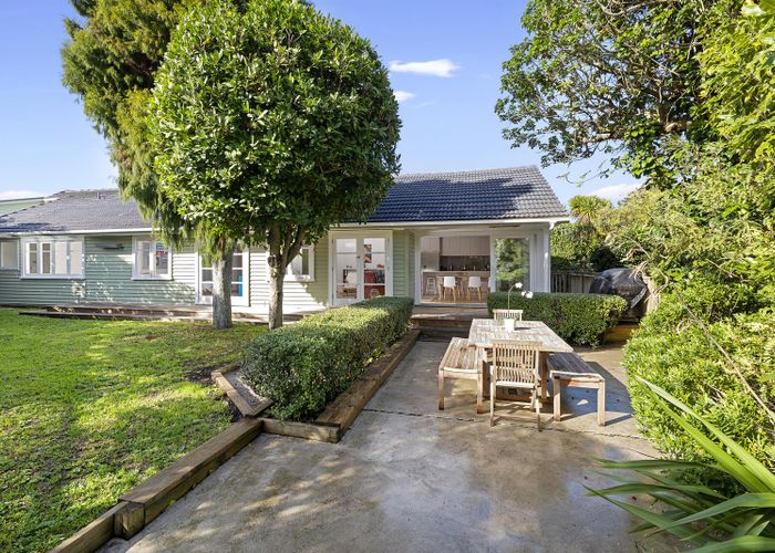  at 14 Mayburn Road, Te Atatu Peninsula, Auckland
