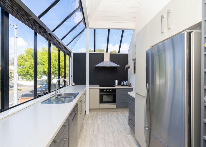  at 23 Woodland Drive, Flagstaff, Hamilton