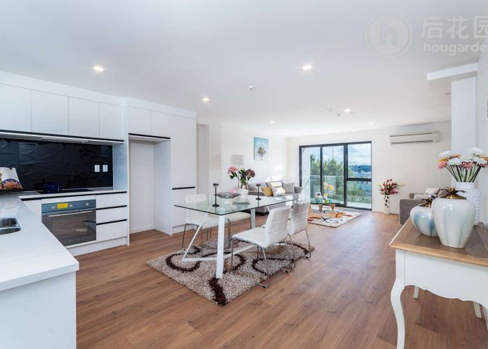  at 5 Lilac Lane, Oteha, North Shore City, Auckland