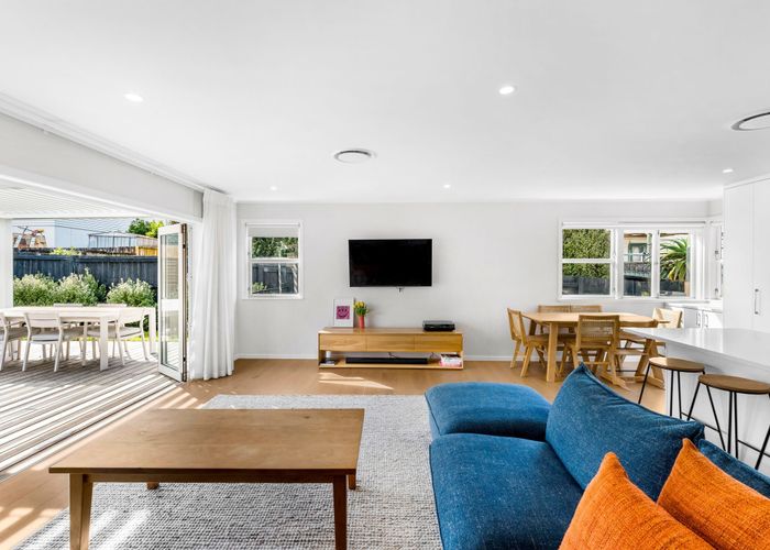  at 1 Johnston Road, Mount Wellington, Auckland