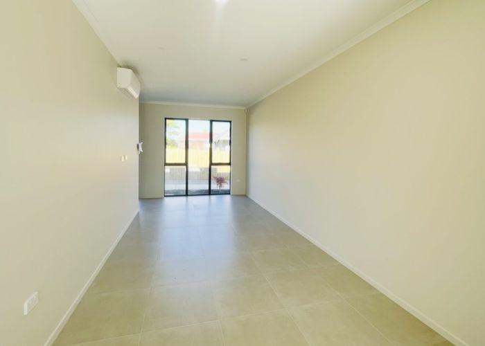  at 2/35 McAnnalley street, Alfriston, Manukau City, Auckland