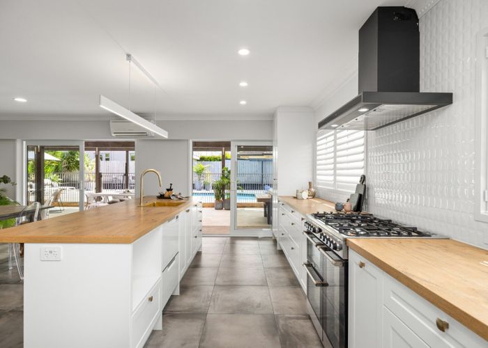  at 15 Endeavour Avenue, Welcome Bay, Tauranga
